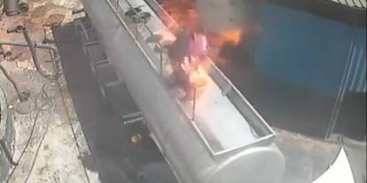 Sigara ile açtığı tanker kapağı bomba gibi patladı