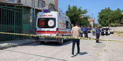 Konya'da sır ölüm. Kaldırımda erkek cesedi bulundu