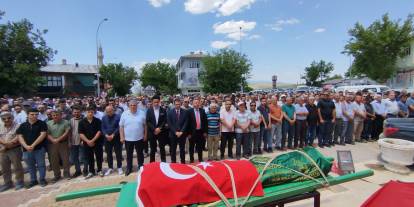 Konya'da sağlık camiasının hüzünlü vedası. Teknisyen toprağa verildi