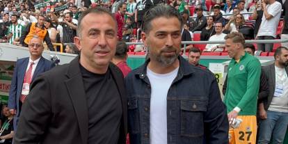 Konyaspor’un eski teknik direktörün sözleşmesi uzatıldı