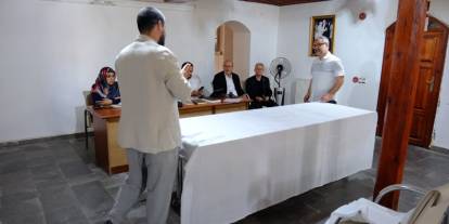 Konya'da işe girmek isteyenler cenaze yıkadı. Belediye Gassal alacak