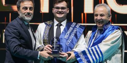 KTO Karatay Üniversitesi'nde mezuniyet coşkusu yaşandı