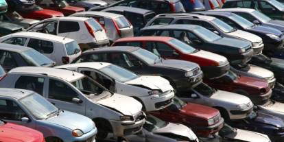 Hurda otomobilini getiren TOGG götürecek. Sedan model T10F kapsam içine giriyor