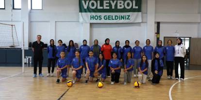 Karatay Yaz Spor Okulları başladı. Binlerce çocuk sporla buluşuyor