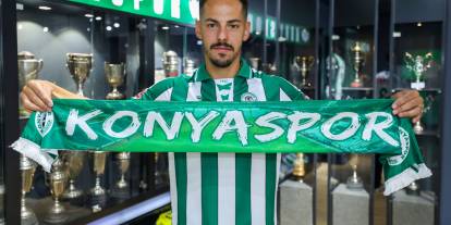 Konyaspor'da Yasir Subaşı ile imzalar atıldı