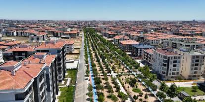 Konya'nın en büyüğü olma özelliğini taşıyor. Bu parkta 2 adet yarış parkuru var