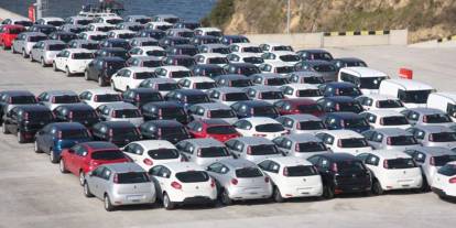 Türkiye'de İkinci Elde En Hızlı Değer Kaybeden Otomobiller