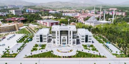 Selçuk Üniversitesi yeni döneme hazırlanıyor