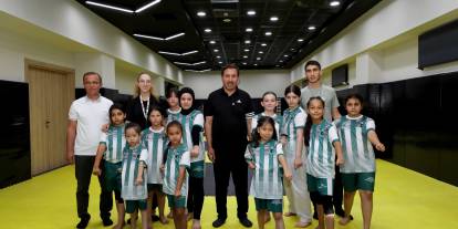 Karatay'da 6 bini aşkın öğrenciyle spor şöleni