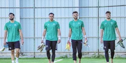 Konyaspor’da kaleciler güven veriyor. Kalecilere özel çalışma