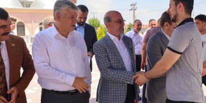 Konya'da Cuma Buluşmaları ile gönül köprüleri kuruluyor. Vatandaşın nabzı yerinde tutuluyor