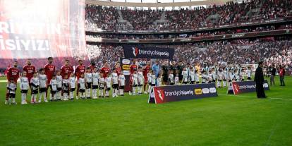 Konyaspor ve Beşiktaş taraftarı ortak dertten yakınıyor. Yönetimlerde sessiz bekleyiş