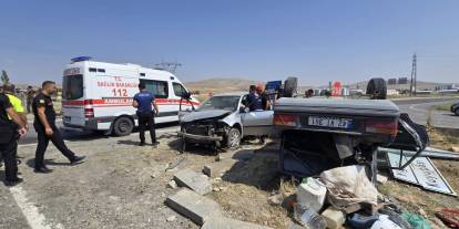 Konya'da can yakan ünlü kavşakta yine kaza oldu: 3 yaralı