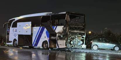 Yolcu otobüsü cayır cayır yandı, facianın eşiğinden dönüldü