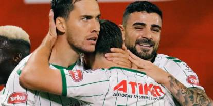 Konyaspor’da Umut Nayir İstanbul’da şov yaptı