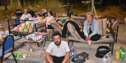 Sındırgı beşik gibi: Balıkesir'de artçı depremler sürüyor