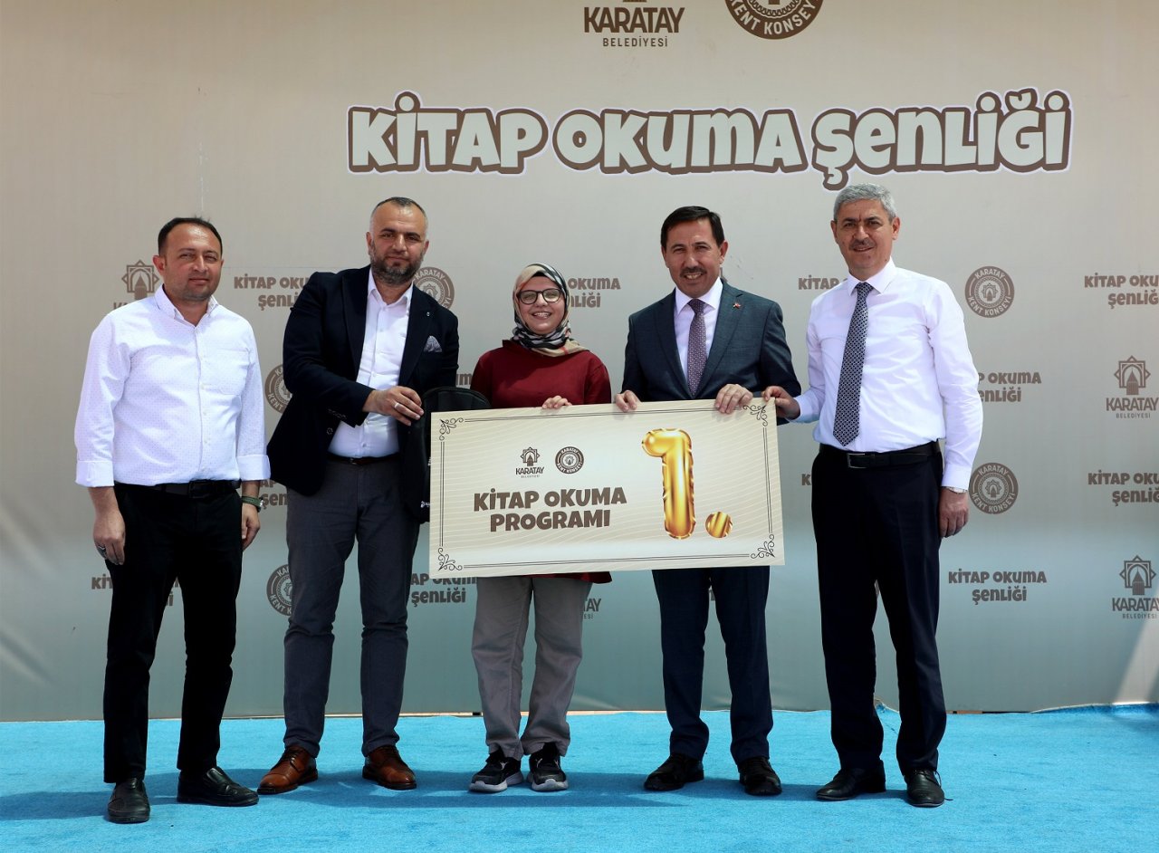 kitap-okuma-senligi-5.jpg