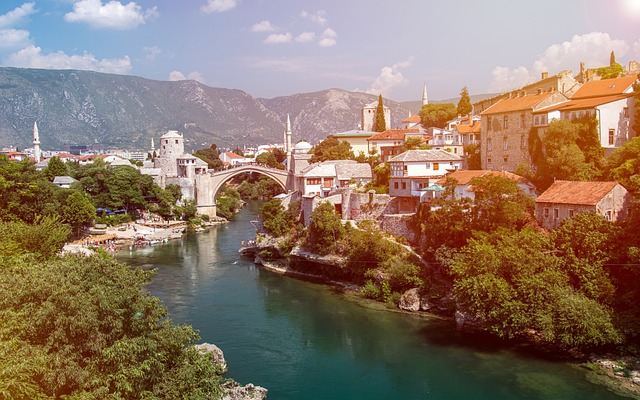 mostar-4592972-640.jpg