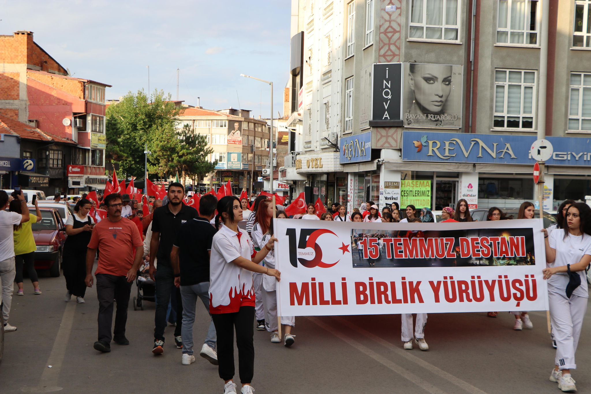 beysehirde-15-temmuz-demokrasi-ve-milli-birlik-gunu-anma-etkinlikleri-5.jpeg