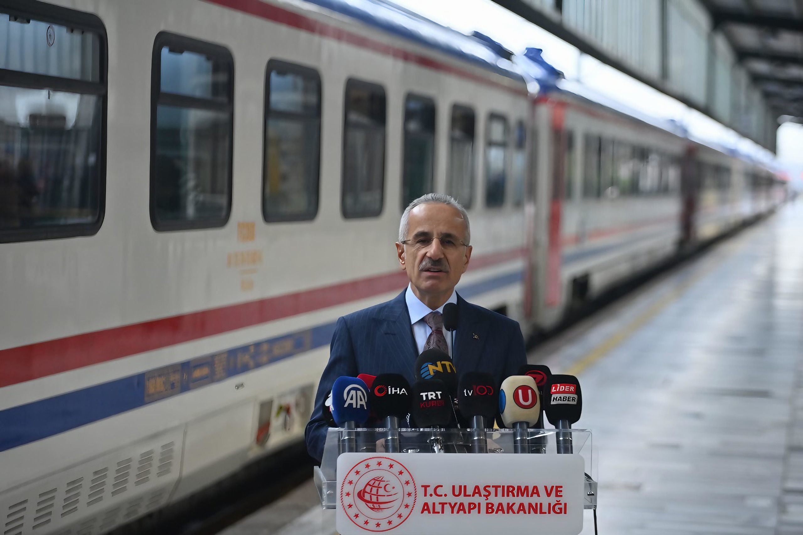 tren-garlarinda-internet-ucretsiz-olacak-489227-144751.jpg