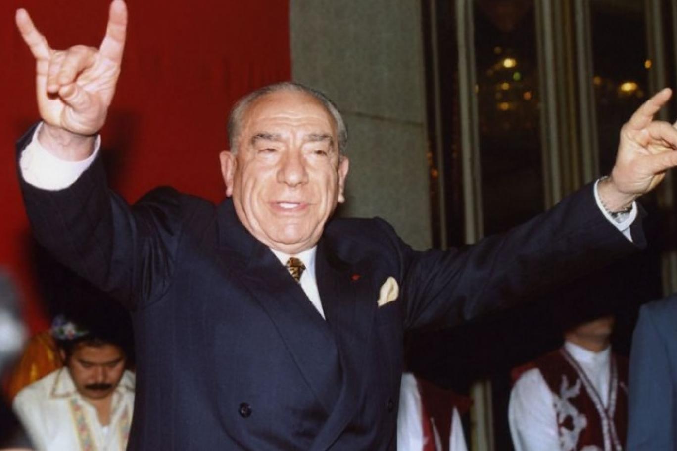 alparslan-turkes.jpg