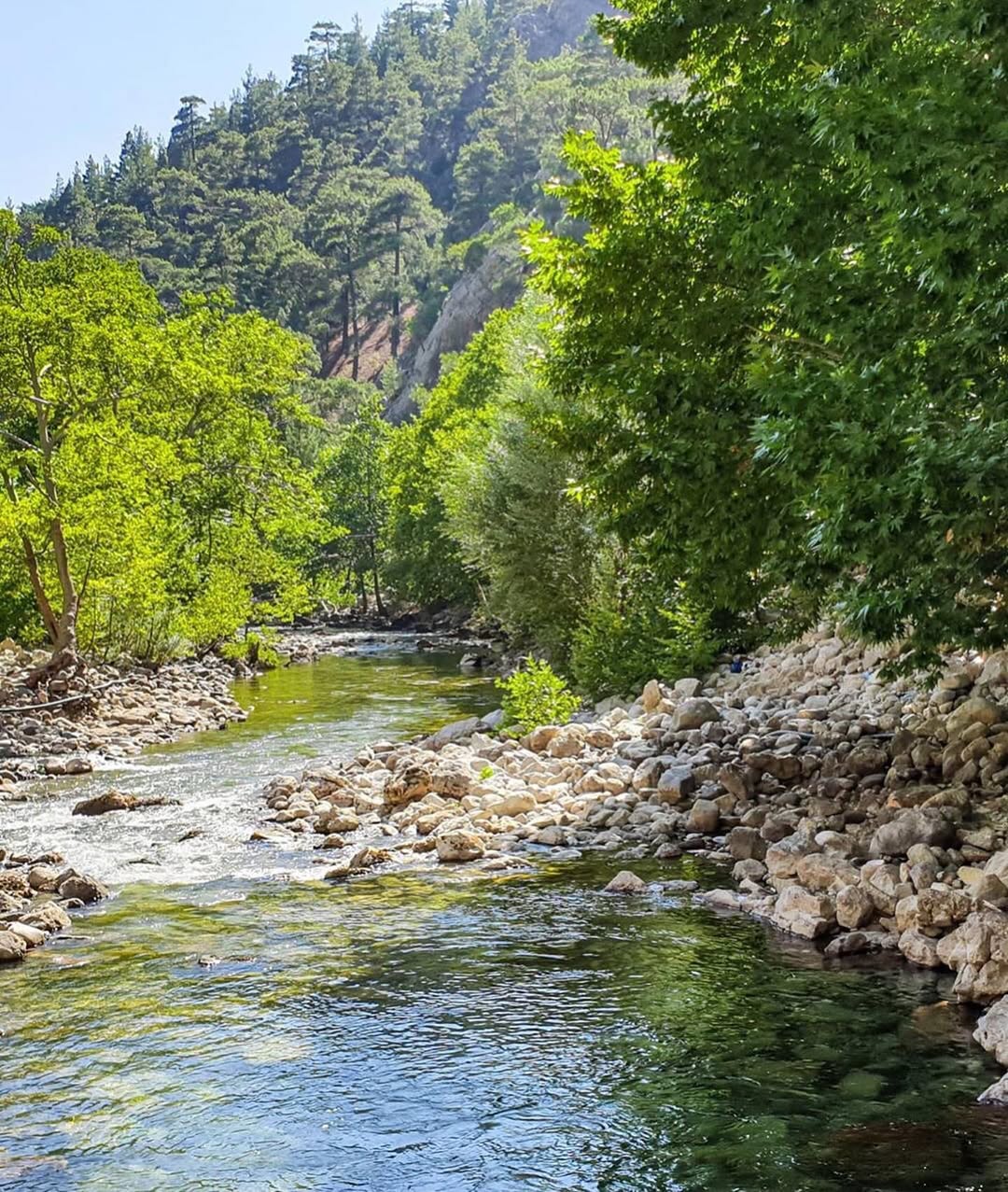 uzumdere-milli-parki-ve-kanyonu-essiz-dogasi-ile-dort-mevsim-dogaseverler-ve-fotograf-tutkunlarini-agirliyor-repost-from-gittikgezdikgeldikelifuzumdere-milli-parki-akseki-ile-ibradi-arasinda-bir-dogal.jpg