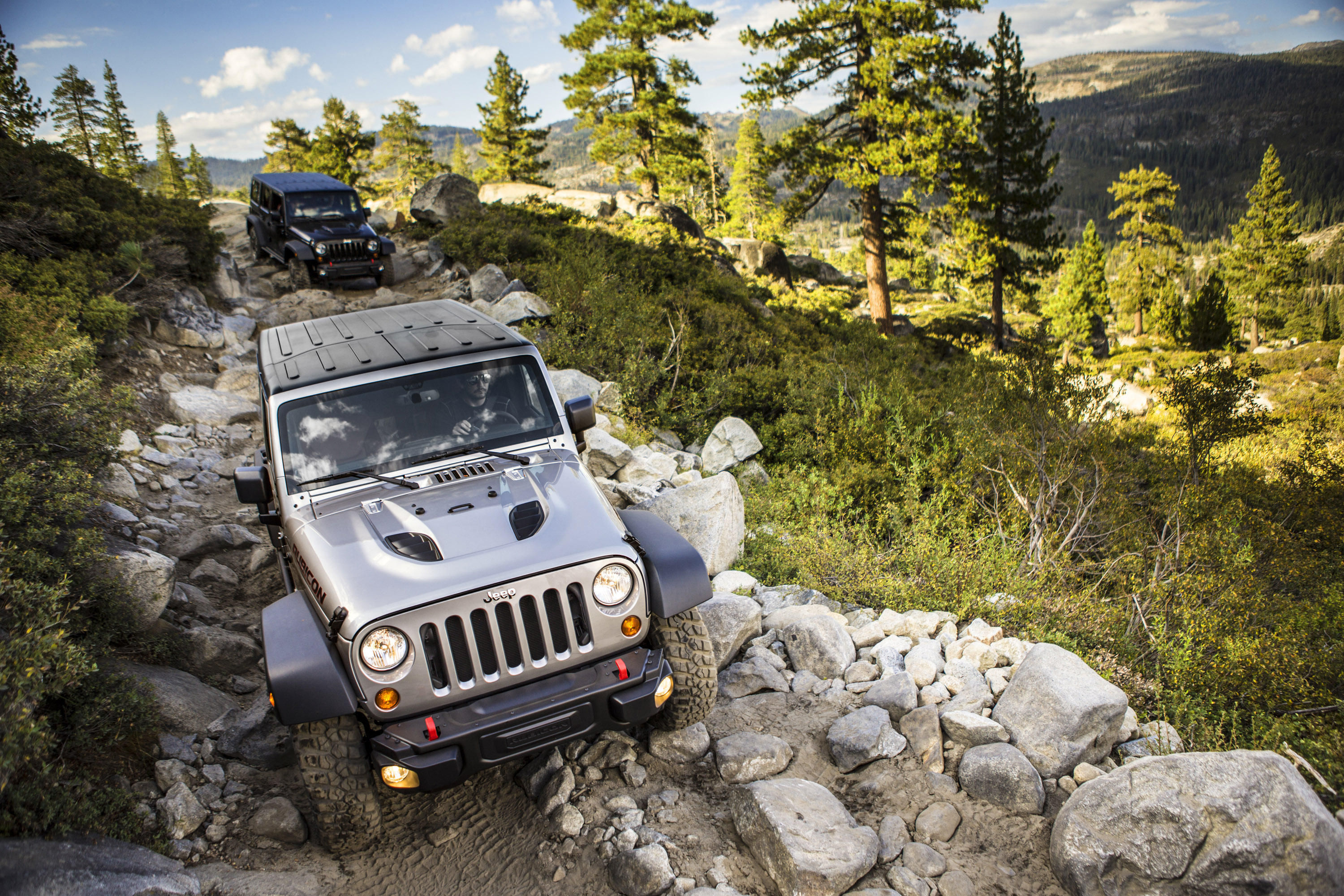 2013-jeep-wrangler-rubicon-10th-anniversary-07.jpg