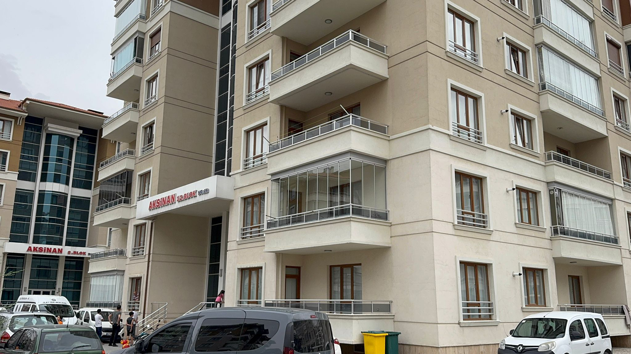 esini-bicakla-oldurup-basinda-bekledi-732127-216285.jpg