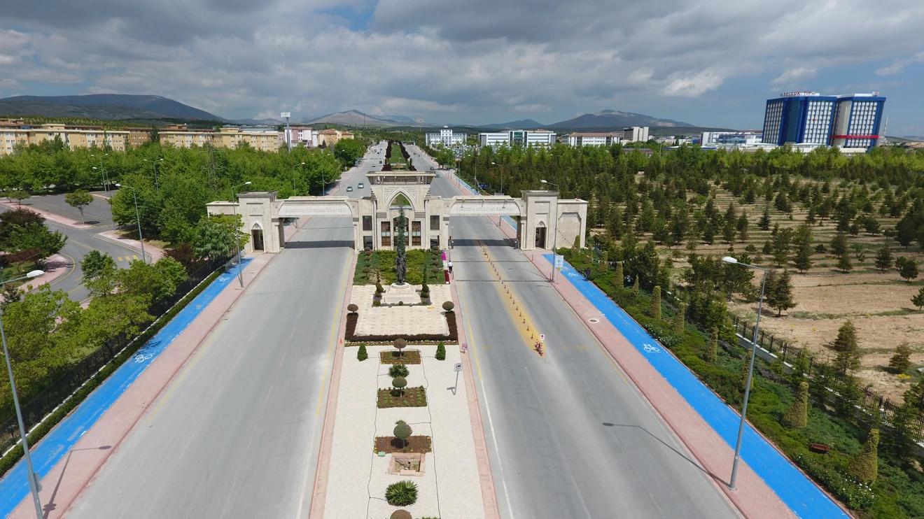 selcuk-universitesi-the-siralamasinda-turkiyede-5inci-sirada-638682239160973746.webp
