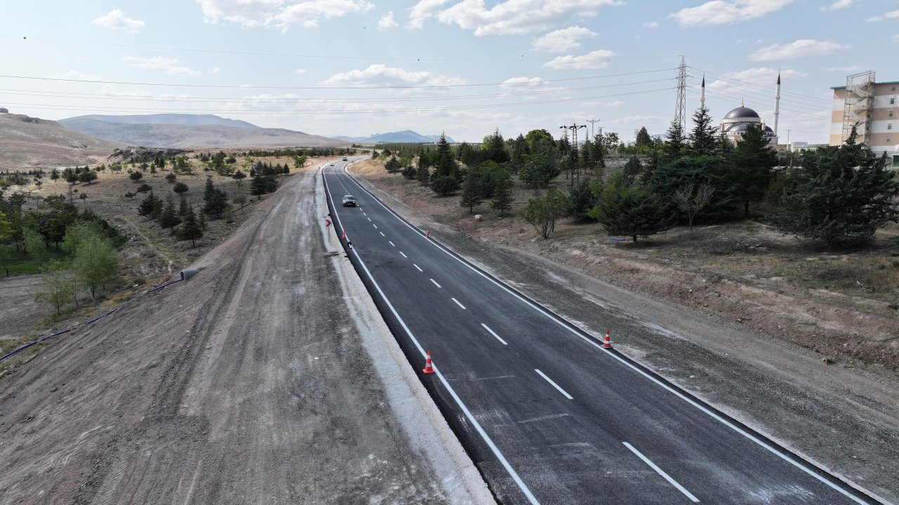 konya-ardicli-yolu-1.jpg