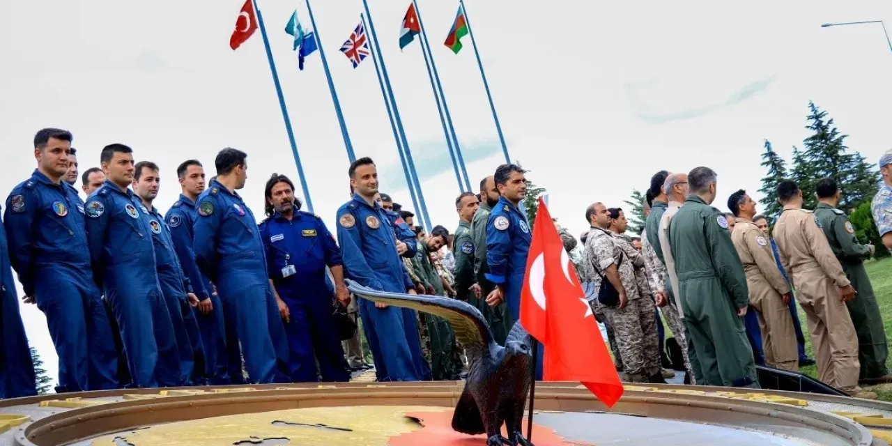 0x0-bayraktar-akinci-tihadan-bir-ilk-daha-anadolu-kartali-tatbikatinda-o-an-1656527655469.webp