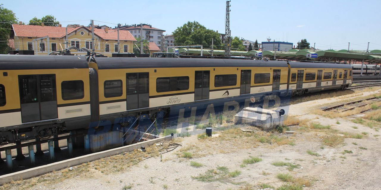 konyaray-banliyo-konya-tren-ulasimi-gaziray-1.jpg