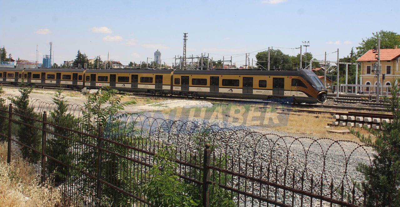 konyaray-banliyo-konya-tren-ulasimi-gaziray-4.jpg