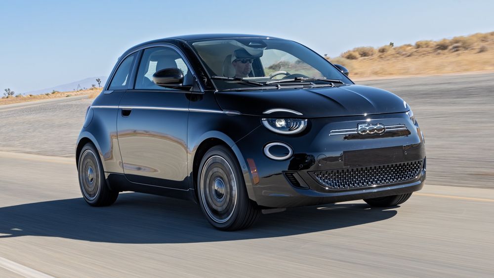 004-2024-fiat-500e-inspired-by-music.jpg