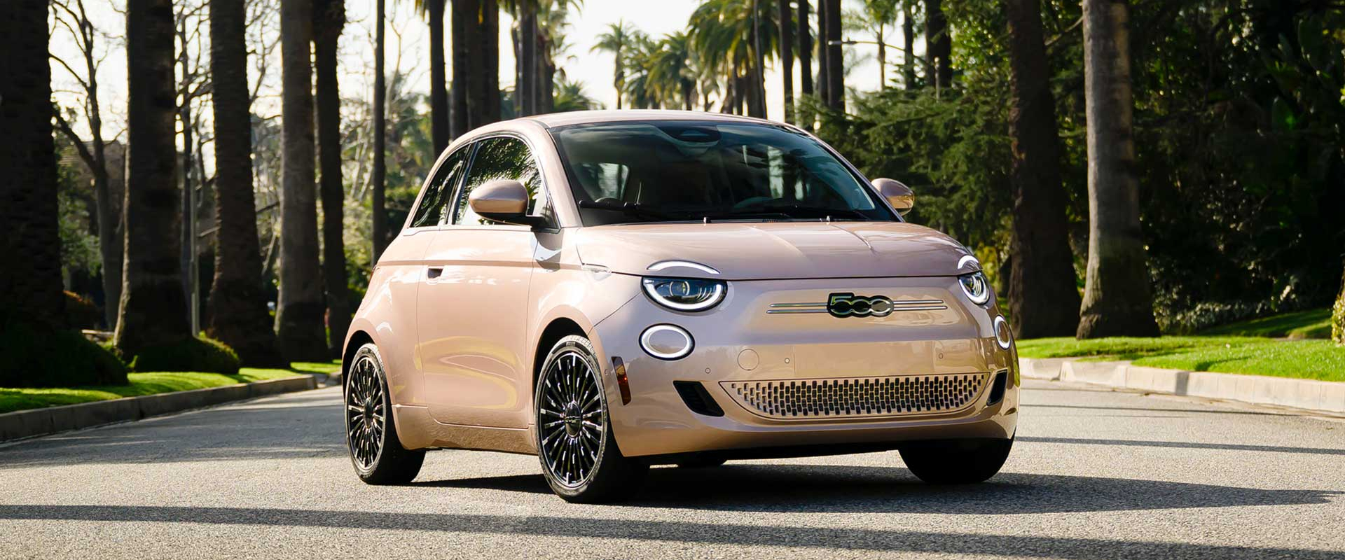 2024-fiat-500e-1920x800-001.jpg